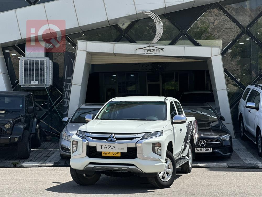 میتسوبیشی L200